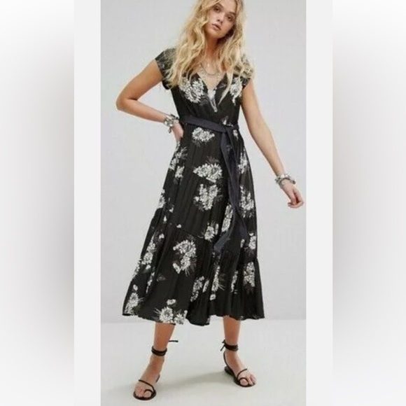 Free People All I Got Midi Dress - Picture 2 of 12